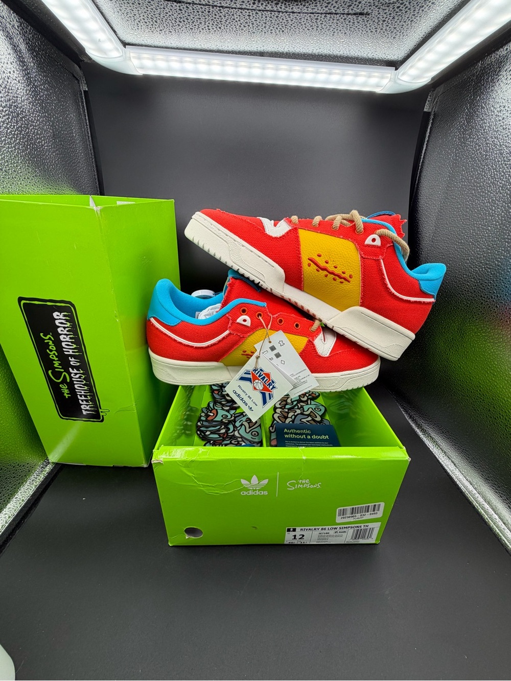 Mens Adidas Size 12 Rivalry 86 Low The Simpsons Treehouse of Horror New